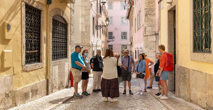Lisbon: History, Stories and Lifestyle Walking Tour - Key moments that make this tour worth your time
