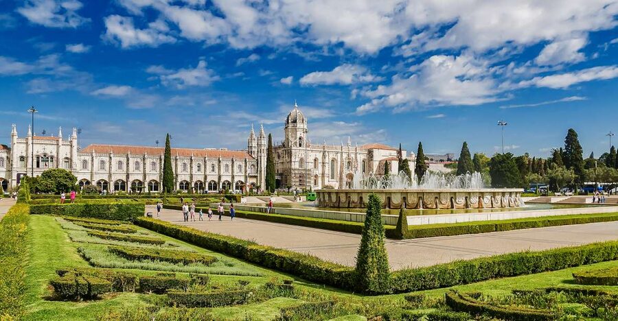 Lisbon: Jerónimos Monastery Entrance Ticket - Pair it with Belém: how to turn one ticket into a full experience