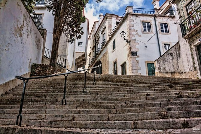 Lisbon Jewish Heritage Private Tour - Lisbon Jewish Memorial to cemetery: why the details matter