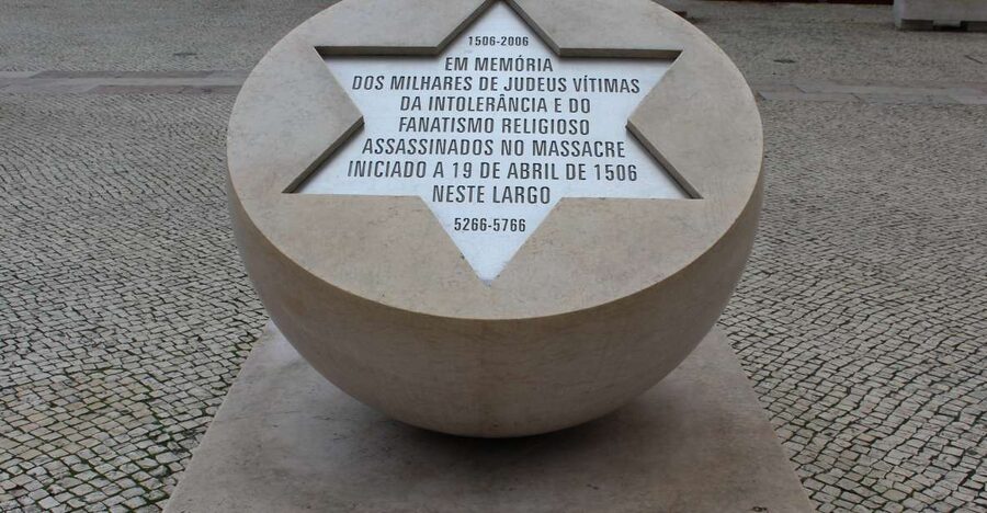 Lisbon: Jewish History in Portugal Guided Walking Tour - Jewish Lisbon isn’t one story