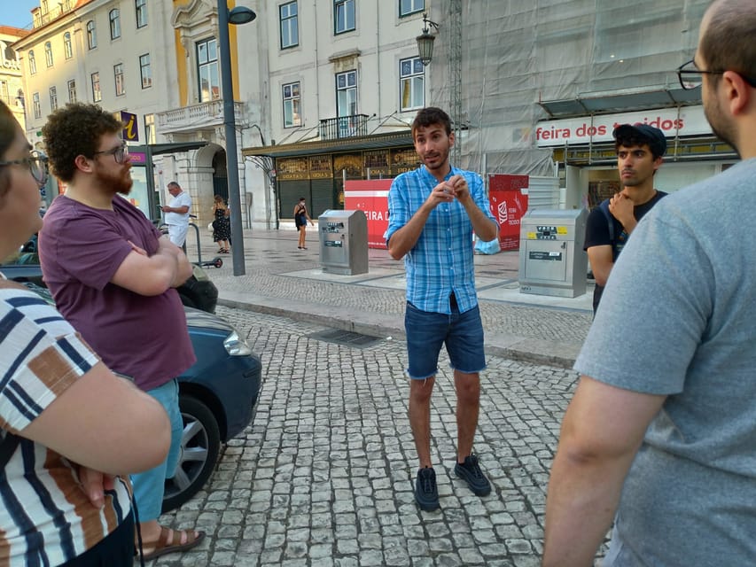 Lisbon: Jewish Walking Tour - Meeting at Largo Portas do Sol: Starting With the Tagus and Alfama