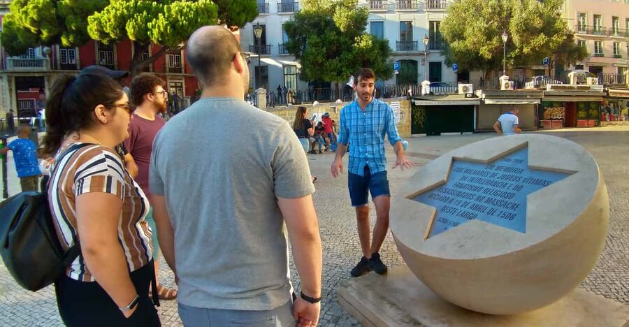 Lisbon: Jewish Walking Tour - Following the Footsteps of Jewish Lisbon: From Historical Sites to Archaeological Evidence