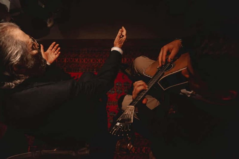 Lisbon: Live Fado Show with Port Wine at Lisboa em Fado - Your 50-Minute Flow: Port, Short Stories, Then the Songs