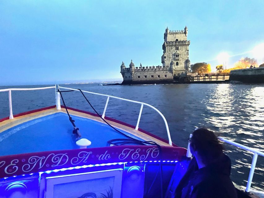 Lisbon: Live Guided Traditional Boat Sightseeing Cruise Tour - Practical prep: what to bring for comfort on the Tagus