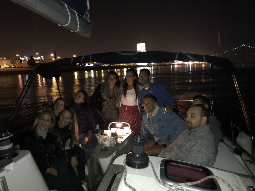 Lisbon: Luxury Sailboat Cruise at Night - The 2-hour route: Lisbon’s biggest lights from the river