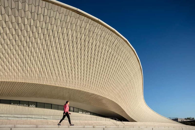 Lisbon: MAAT Gallery and MAAT Central Entry Tickets - Entering MAAT in Belém: Tickets, Fast Track, and Where to Start