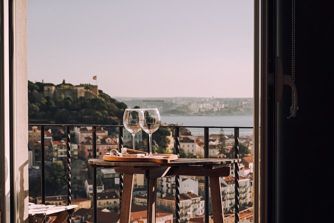 Lisbon Medieval Hills Private Tour on Tuk-Tuk - Church of St. Anthony: A Saint’s Birthplace Stop (10 Minutes)