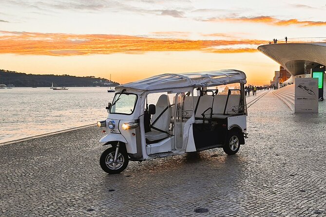 Lisbon Medieval Hills Private Tour on Tuk-Tuk - Miradouro das Portas do Sol: Views Over Old Lisbon (15 Minutes)