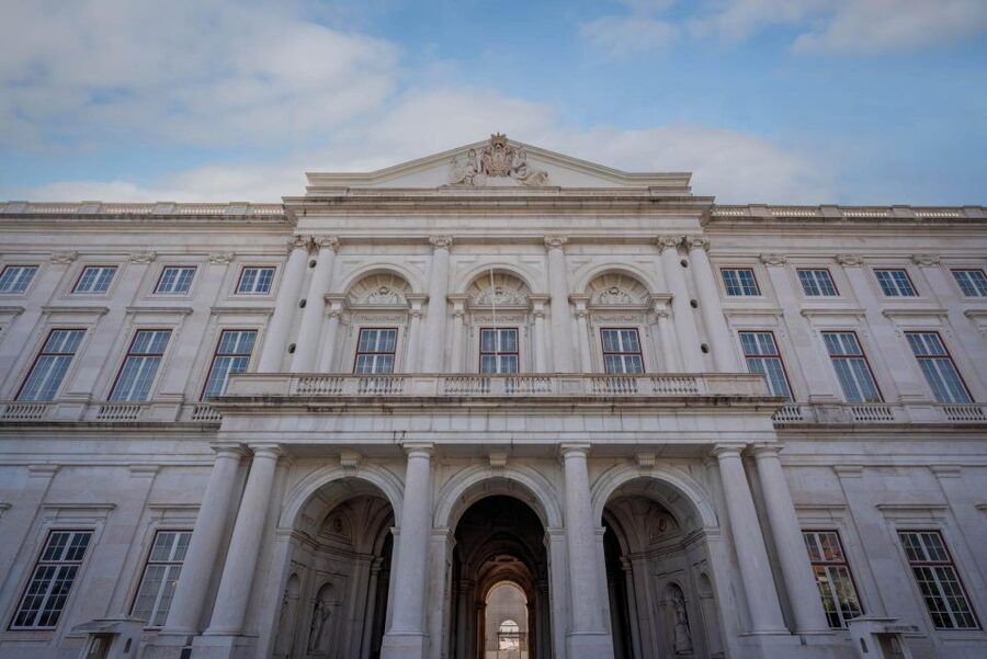 Lisbon: National Palace of Ajuda E-Ticket & City Audio Guide - Ajuda Palace e-ticket: what “time-slotted” really means for your day