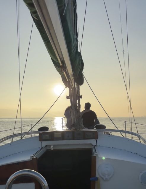 Lisbon Night Lights: #2 Top Rated Private Sail - Practical tips to make the most of the night