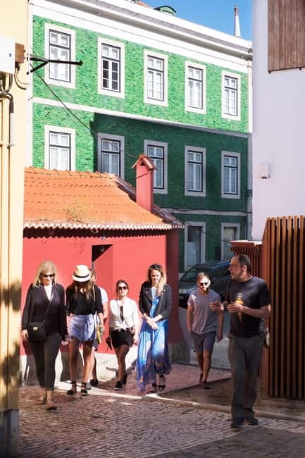 Lisbon: Off the beaten path Downtown Walk with a Local - Food, Fado, and Literature Tips That Save You Guesswork