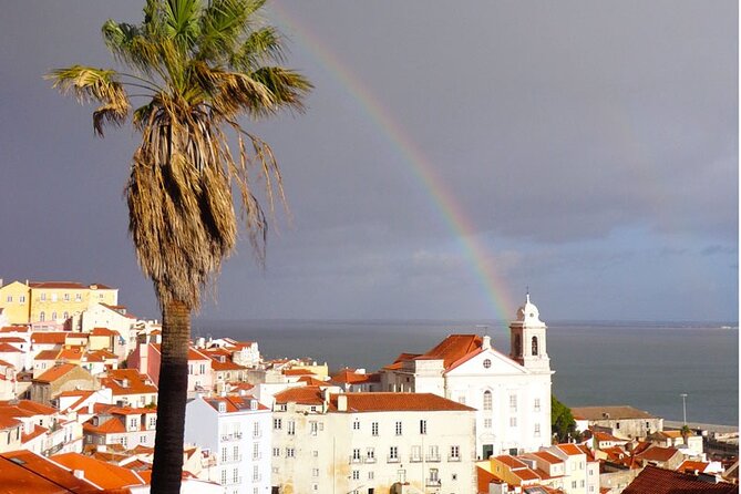 Lisbon Old town Tour - Why Alfama works best with a guide (and not just Google Maps)