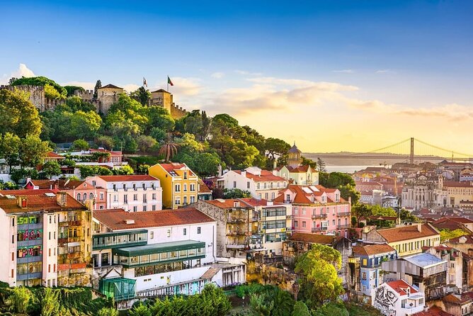 Lisbon: Old-Town Tuk-Tuk Tour - Miradouros and Castelo viewpoints: Gate of the Sun to the city’s high spot