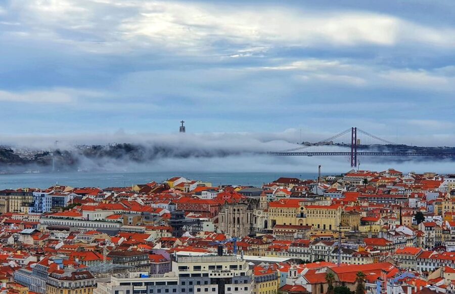 Lisbon: Old Town TukTuk Tour and Scenic Viewpoints in Alfama - Your Route Through Alfama: A Stop-by-Stop Walkthrough (With What to Watch For)