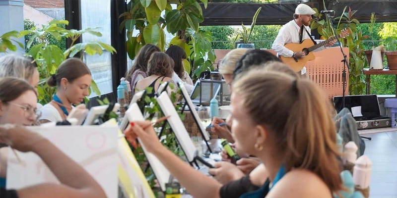 Lisbon: Paint & Unlimited Wine Experience | Easel Escape - Meet Local Artist Emma and Choose What You’ll Paint