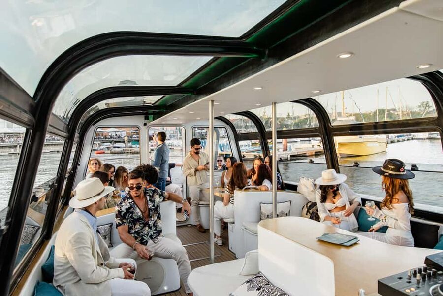 Lisbon – Pastel de Nata & Coffee Premium Boat Experience - Unlimited Premium Open Bar: What’s Included (And Why It Matters)