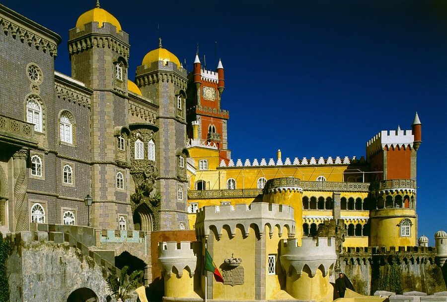 Lisbon: Pena Palace and Regaleira with Tickets - A private van day that actually gets you there