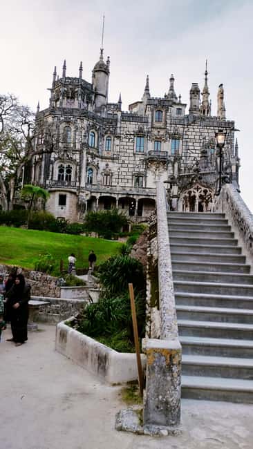 Lisbon: Pena Palace, Moorish Castle, Monserrate & Cabo Roca. - Castle of the Moors: Walls, Walks, and a Knockout View