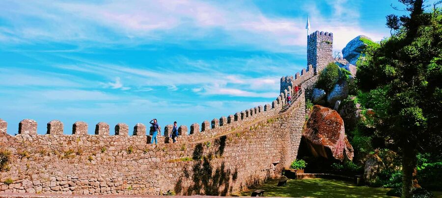 Lisbon: Pena Palace, Moorish Castle, Monserrate & Cabo Roca. - Guincho Beach Pass-By: Scenic Roadside Windows