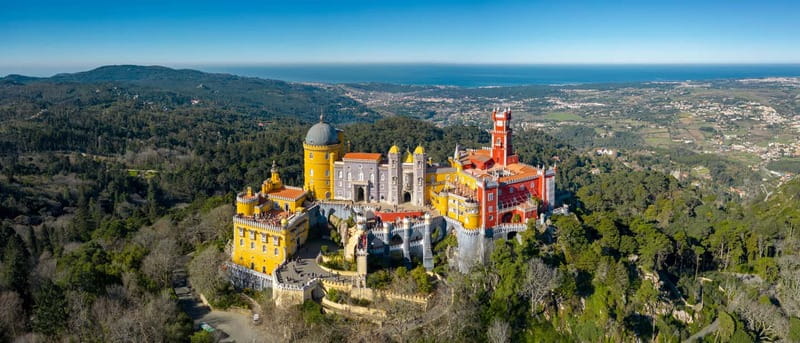 Lisbon: Pena Palace, Sintra, Cabo da Roca & Cascais Day Trip - Sintra Historic Center: Pastries, Coffee, and Going at Your Own Pace