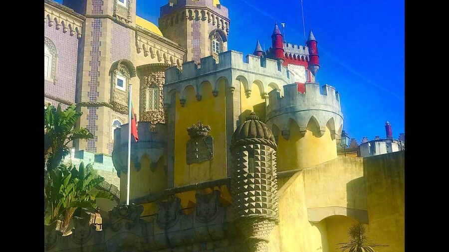 Lisbon: Pena Palace, Sintra, Cascais, and Cabo Roca Day Trip - Key highlights worth clocking