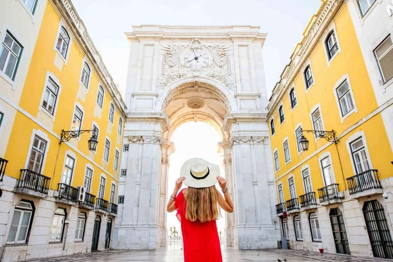 Lisbon Photoshoot - The guided section: how direction turns nerves into natural photos