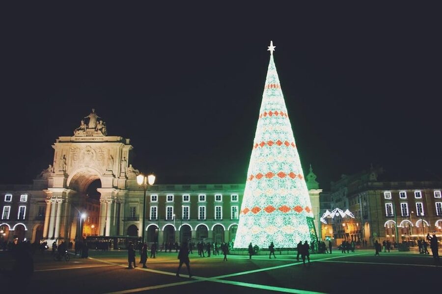 Lisbon: Private Christmas Lights Tour by Eco Tuk Tuk - How the Electric Tuk Tuk Ride Feels (and What to Bring)