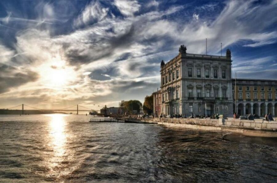 Lisbon: Private City Tour by Eco Tuk Tuk - Miradouros that matter: Portas do Sol, Senhora do Monte, and the Tagus finale