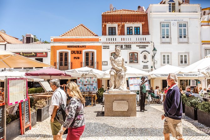 Lisbon Private Custom Tour with a Local, Highlights & Hidden Gems - Starting at Praça do Comércio: a simple place to begin