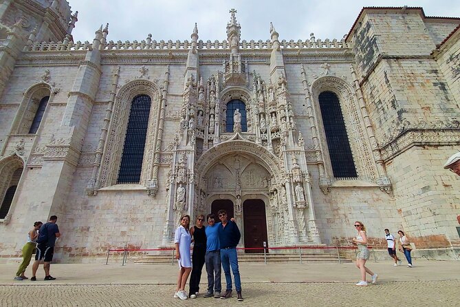 Lisbon Private Deluxe Half Day City Tour - Why this private Lisbon loop works (and saves you hours)