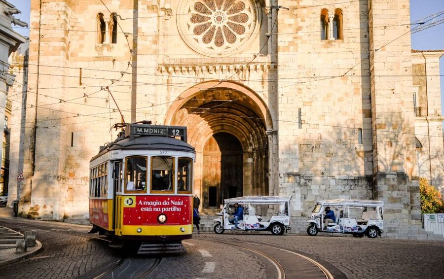 Lisbon: Private Expert City Tour by Eco Tuk Tuk - A practical overview of the 1–4 hour experience