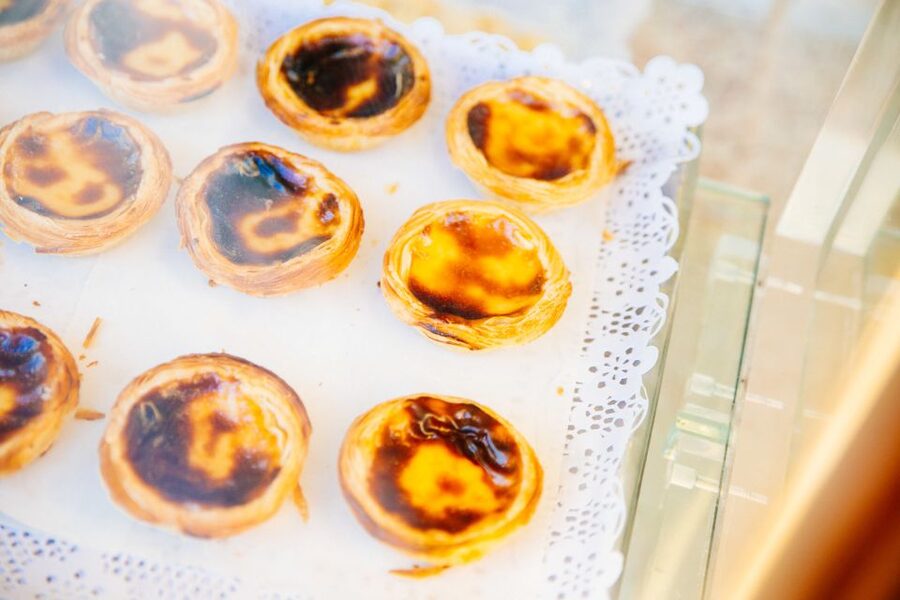 Lisbon: Private Food Tour – 10 Tastings with Locals - Sé Cathedral area: history and identity between bites