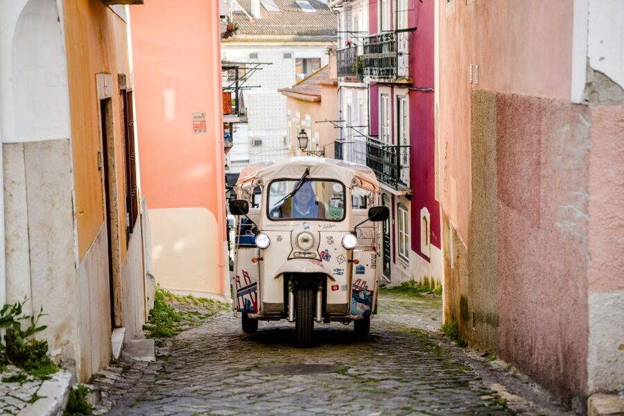 Lisbon: Private Food & Wine City Tour by Eco Tuk Tuk - Graça and São Vicente: older Lisbon with a calmer rhythm