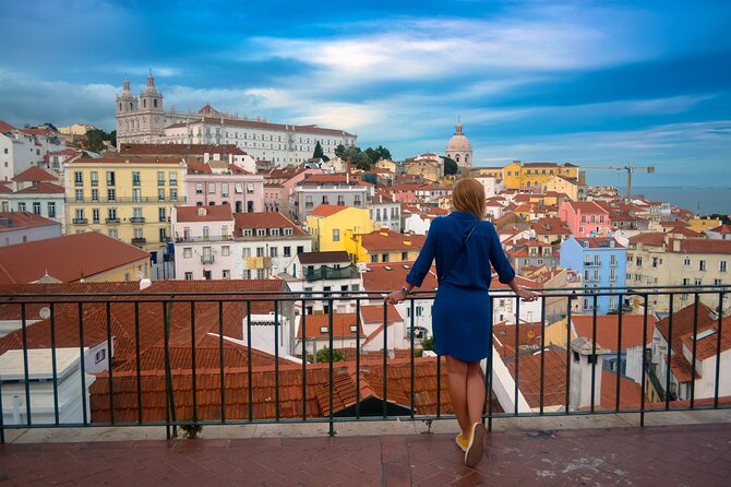Lisbon Private Full Day Walking Tour - Rua Garrett to Rua do Loreto: Literature, Coffee, and the Portuguese People Behind It