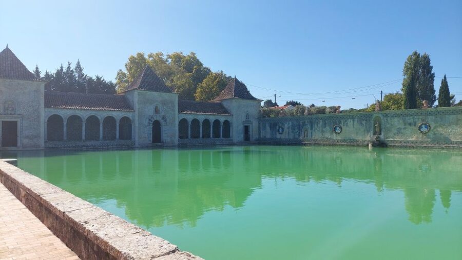 Lisbon: Private Full-Day Wine Tasting Tour in a premium car - What you get (and what you don’t): the value equation