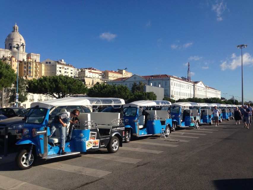 Lisbon: Private Guided Tour of Historical Center by Tuk Tuk - Miradouros and elevators: where the views do the talking