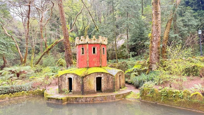 Lisbon: Private guided tour to Sintra Cascais & Cabo de Roca - Pace, group size, and who this tour suits best