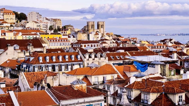 Lisbon: Private Guided Tuktuk Tour With History - Fado Museum and the cruise-terminal pass: music history in the middle of sightseeing
