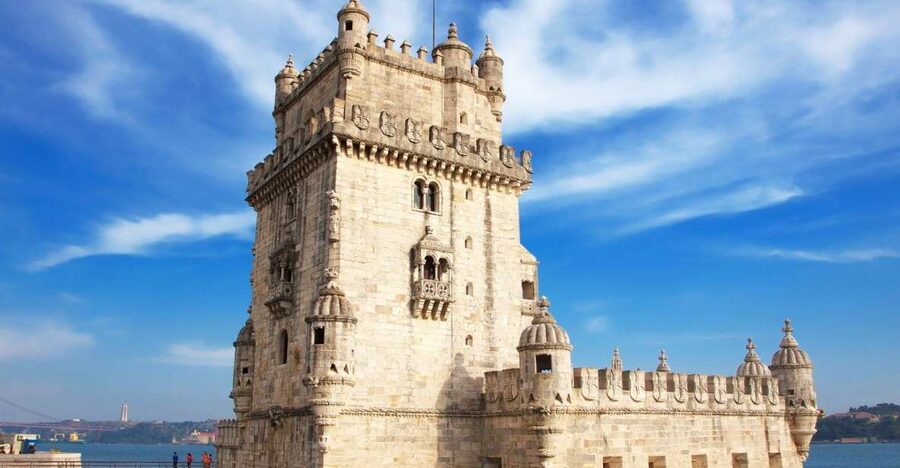 Lisbon: Private Half-Day Tour with Hotel Pickup - Pastéis de Belém: timing matters more than you think