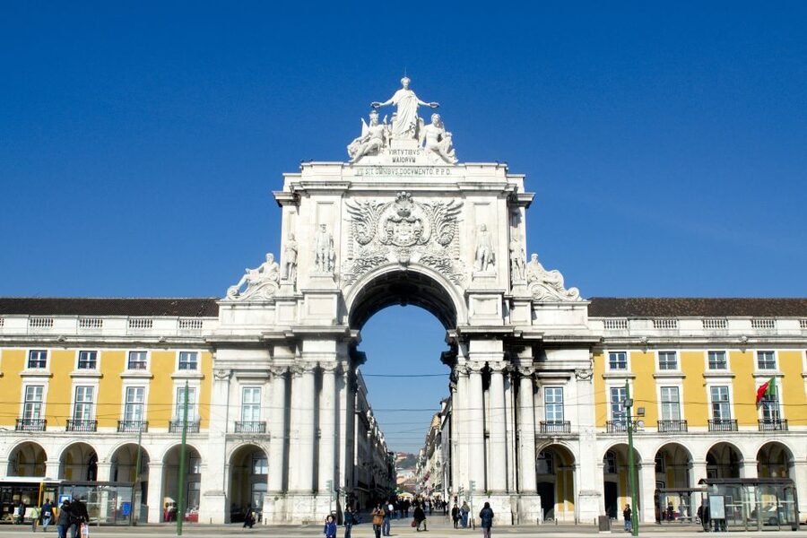 Lisbon: Private Half-Day Tour with Hotel Pickup - Private Mercedes comfort and a guide who keeps the story moving