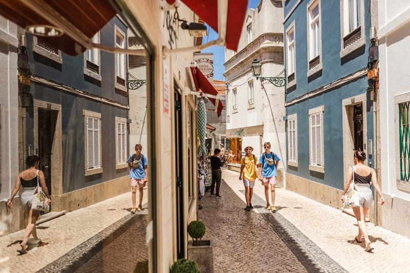Lisbon, Private Highlights & Hidden Gems Tour with a Local - How the local matching actually shapes your day