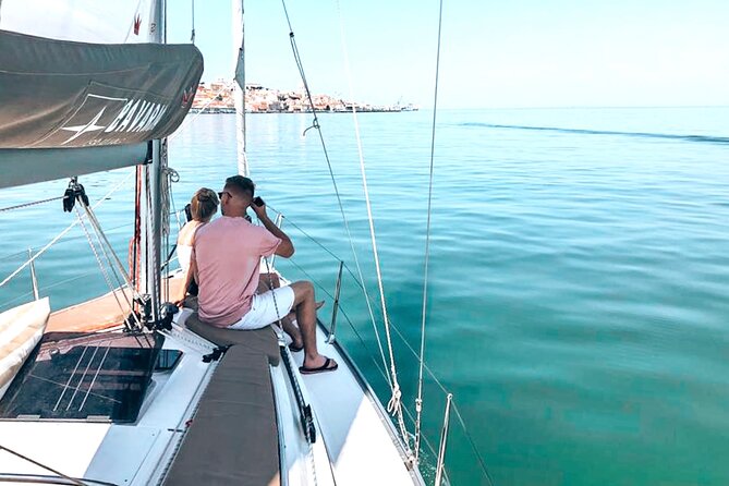 Lisbon Private Luxury Boat Tour with Welcome Drink - Belém’s riverfront: Torre de Belém and the Discoveries-era monument