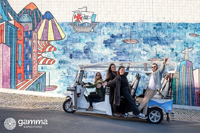 Lisbon: Private Professional Guided Tuk-tuk Tour - Key highlights you’ll care about