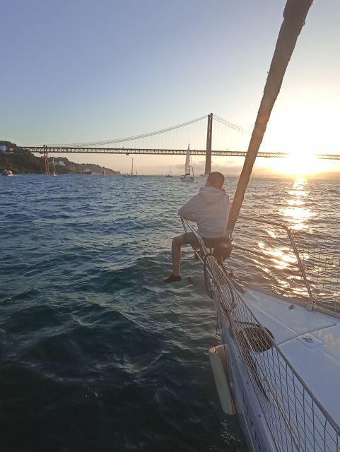 Lisbon: Private Sailboat Tour on Tagus River - Key things to know before you book