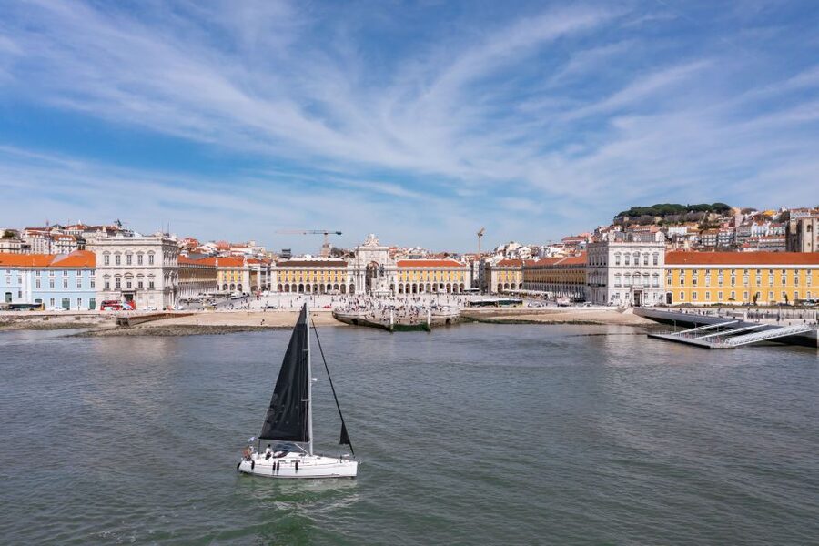 Lisbon: Private Sailboat Tour on the Tagus at Sunset - Price and value: what you’re really paying for at $70 per person