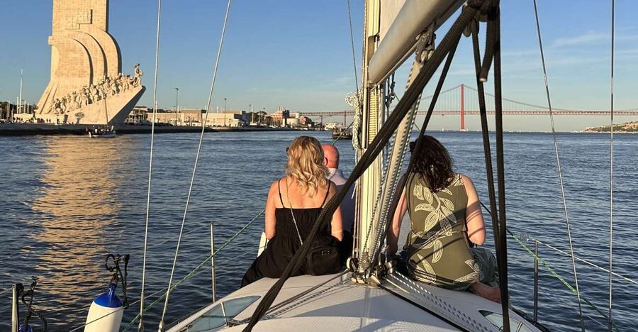 Lisbon: Private sailboat tours on Tagus River - Cristo Rei at Sunset: The Moment You’ll Remember