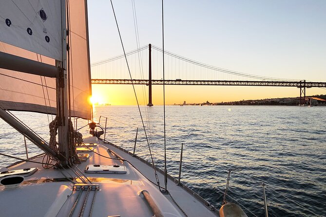 Lisbon: Private Sailing Tour Along the Tagus River - Why Lisbon’s Tagus River Is the Only Way to See the City