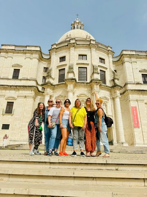 Lisbon: Private Sightseeing Tour by Tuk-Tuk - Side streets for tile and street art you’d miss otherwise