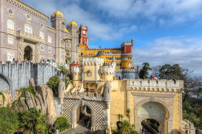 Lisbon Private Sintra, Pena Palace and Regaleira Day Trip - Included vs not included: what you’re really paying for