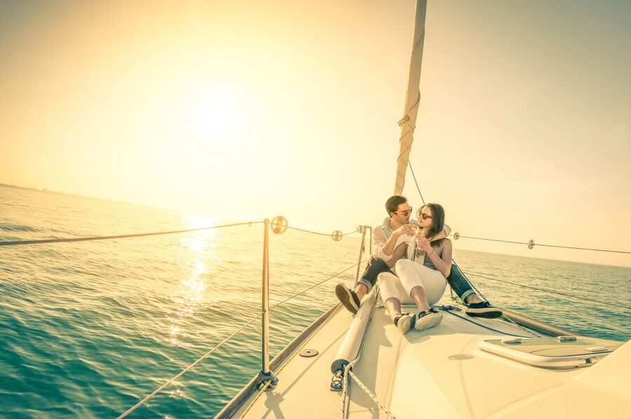 Lisbon: Private Sunset Sailing Tour with Champagne - When wind changes plans: how to think about weather
